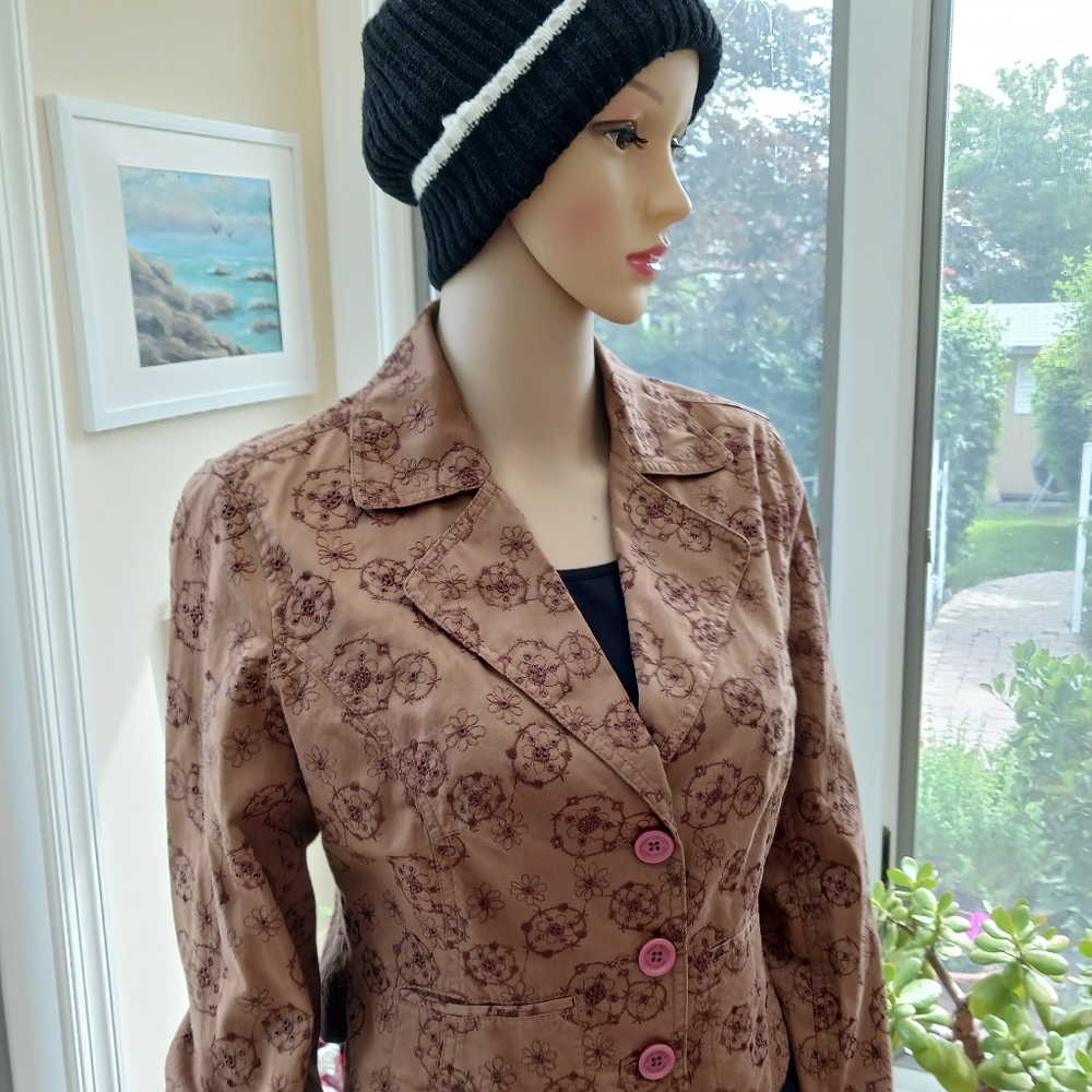 DKNY JEANS Light Brown Cotton Eyelet Notched Lapel Cropped Jacket Like N… - Picture 9 of 15